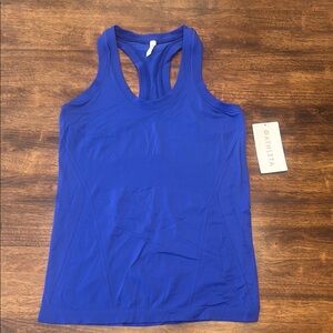 Athleta Blue Momentum Tank